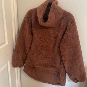 Brownish purple lululemon pullover